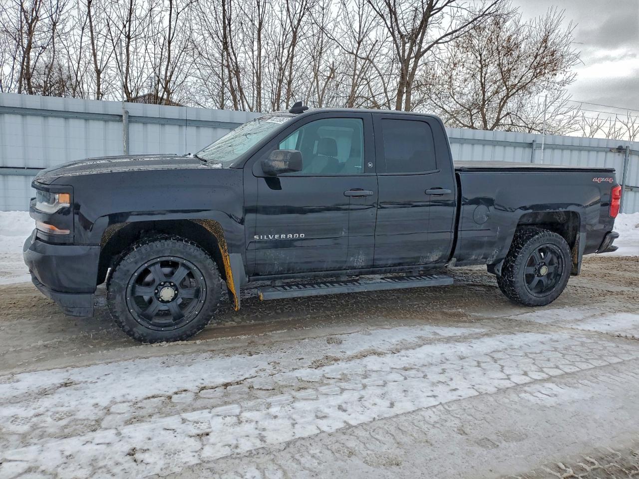 2017 CHEVROLET SILVERADO