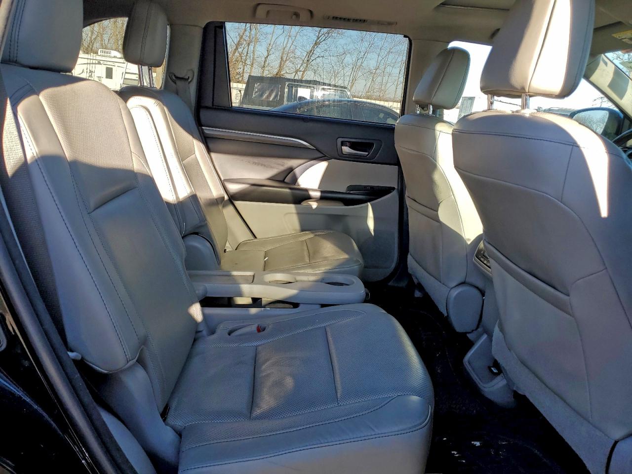 2018 TOYOTA HIGHLANDER LIMITED photo 11