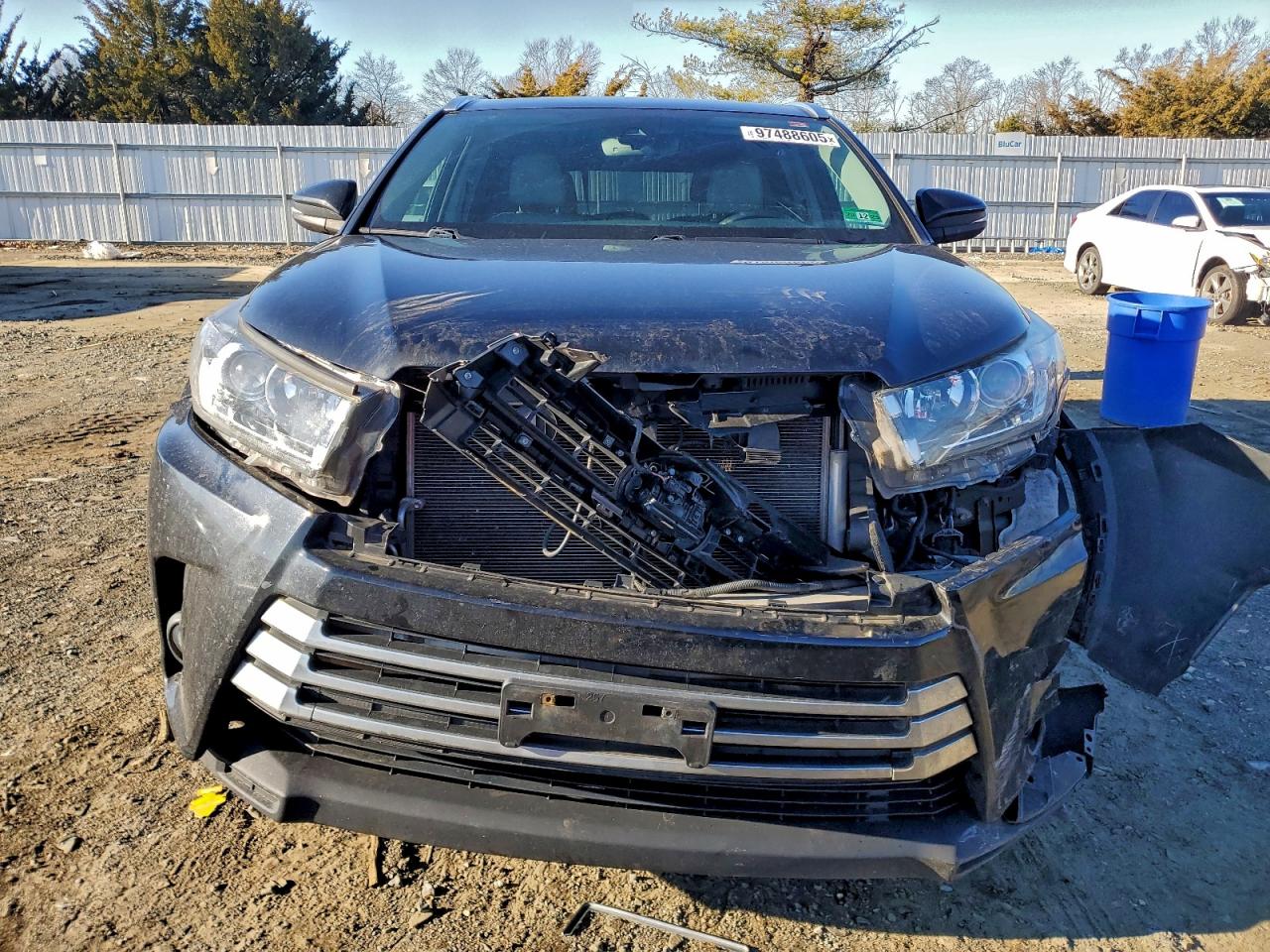 2018 TOYOTA HIGHLANDER LIMITED photo 5