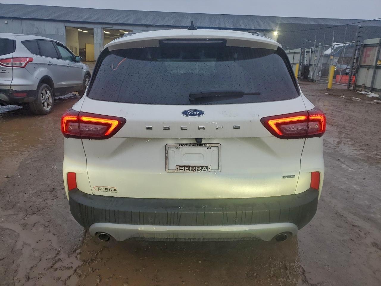 2025 FORD ESCAPE photo 6