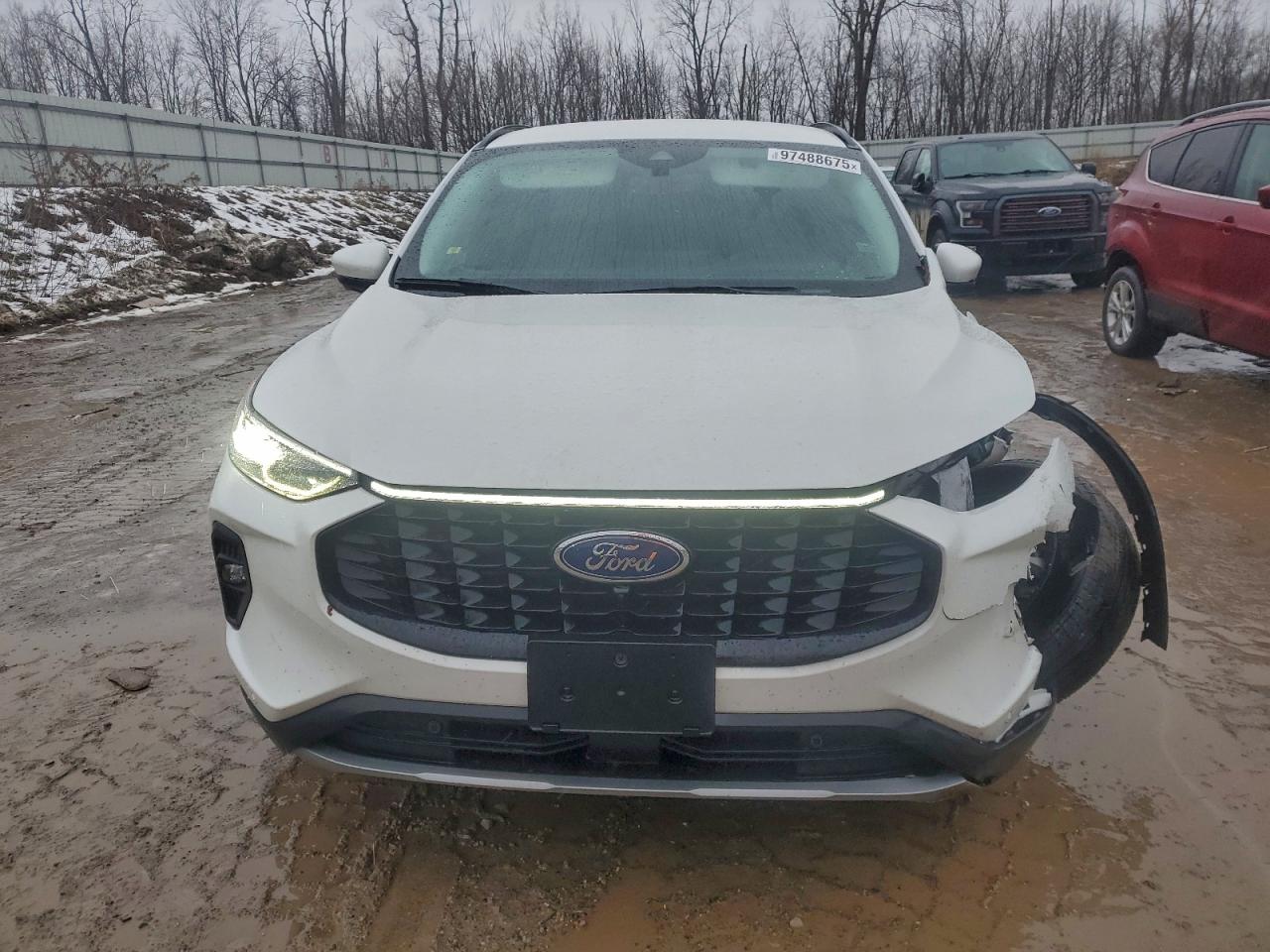 2025 FORD ESCAPE photo 5