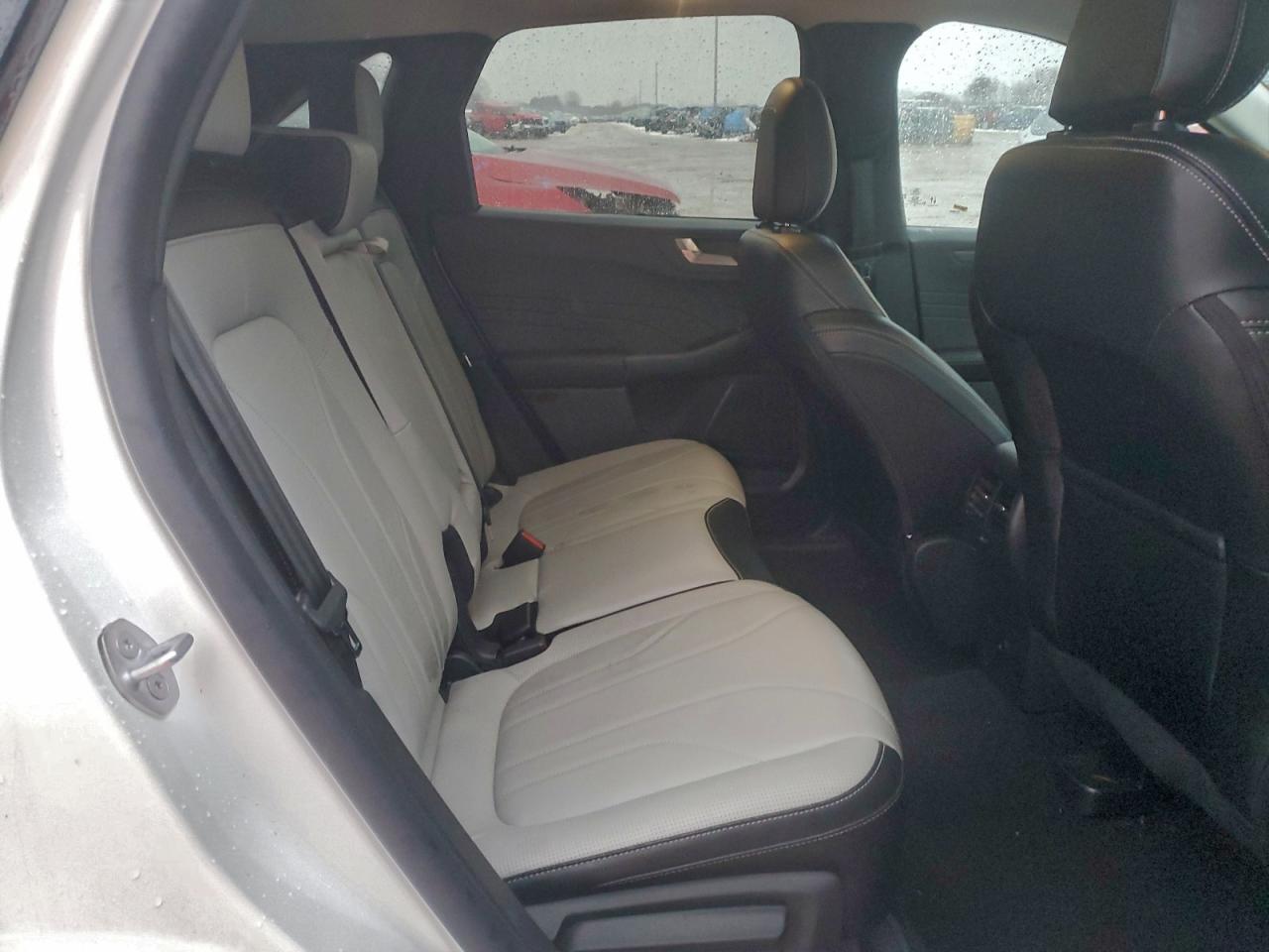 2025 FORD ESCAPE photo 11