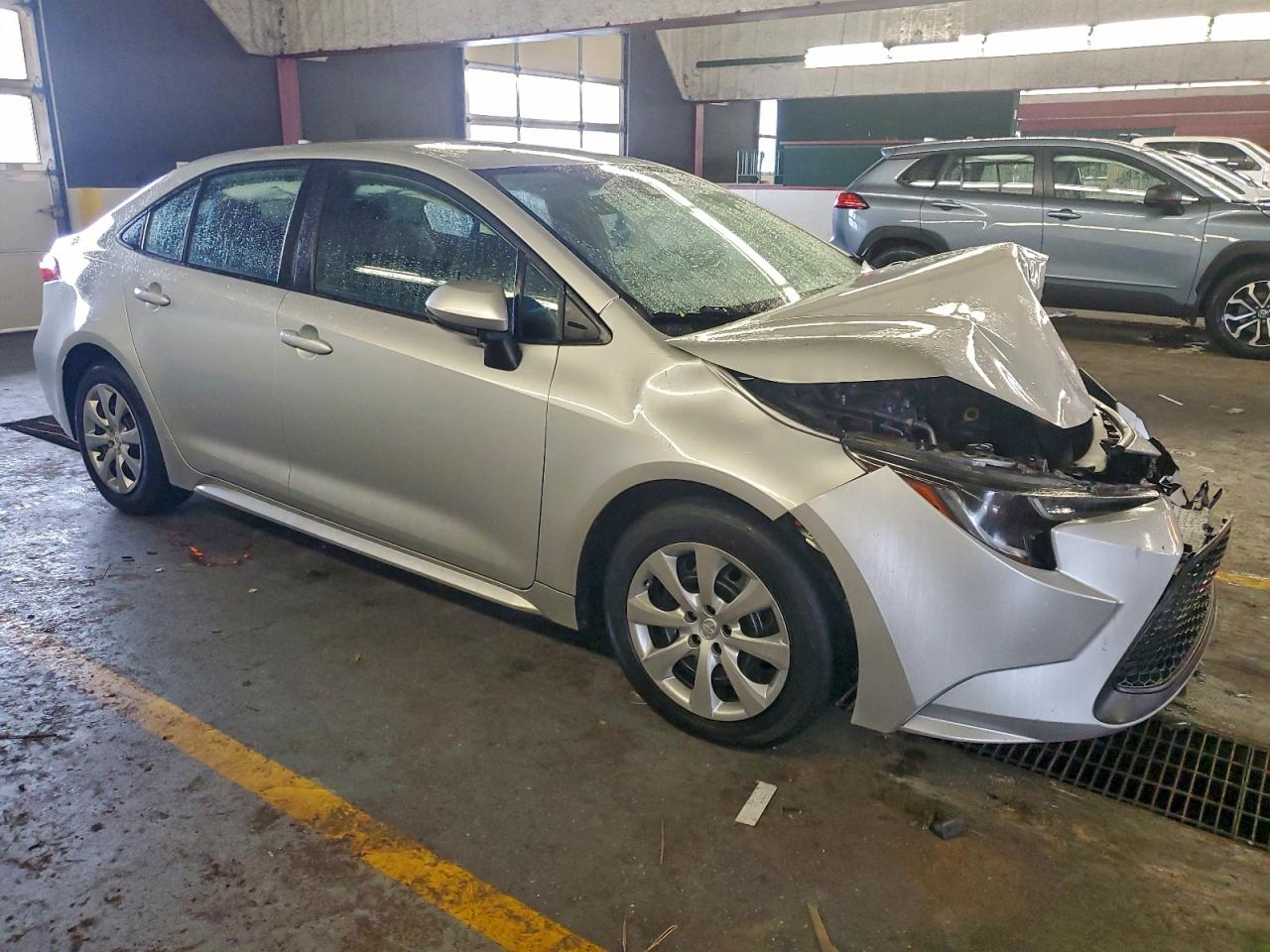 2021 TOYOTA COROLLA LE photo 4