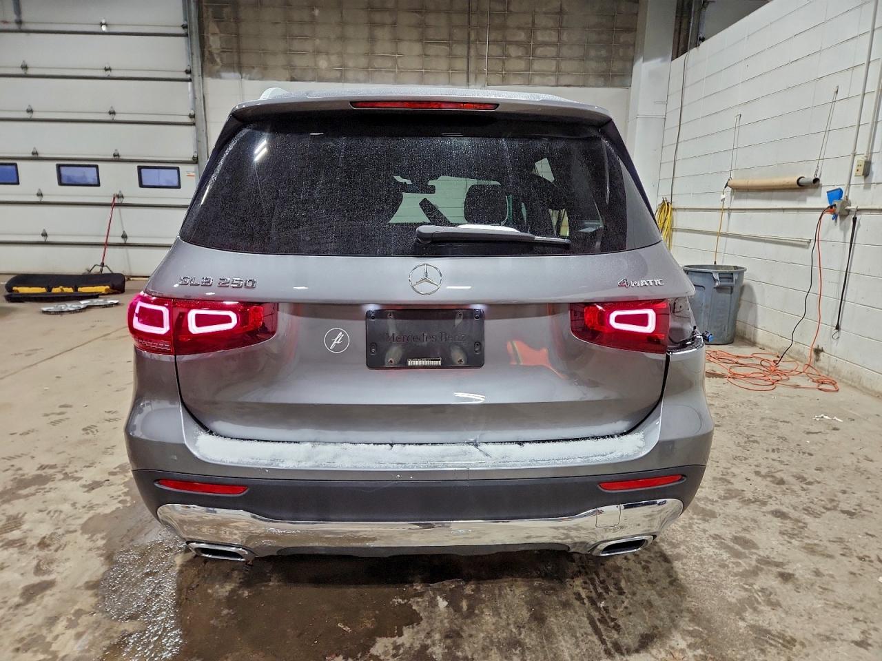 2020 MERCEDES-BENZ GLB 250 4MATIC photo 6