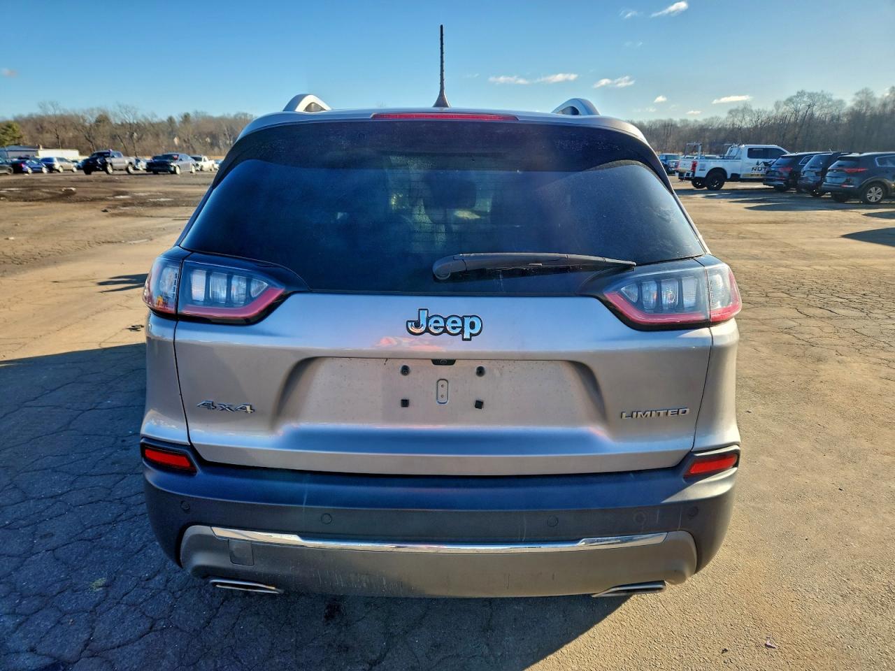 2019 JEEP CHEROKEE LIMITED photo 10