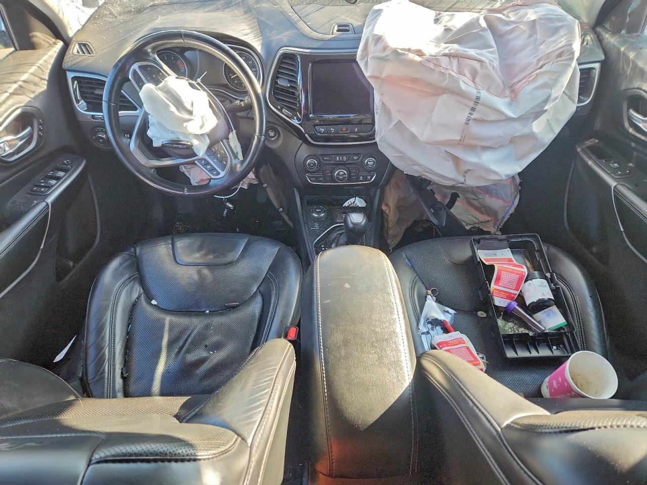 2019 JEEP CHEROKEE LIMITED photo 14