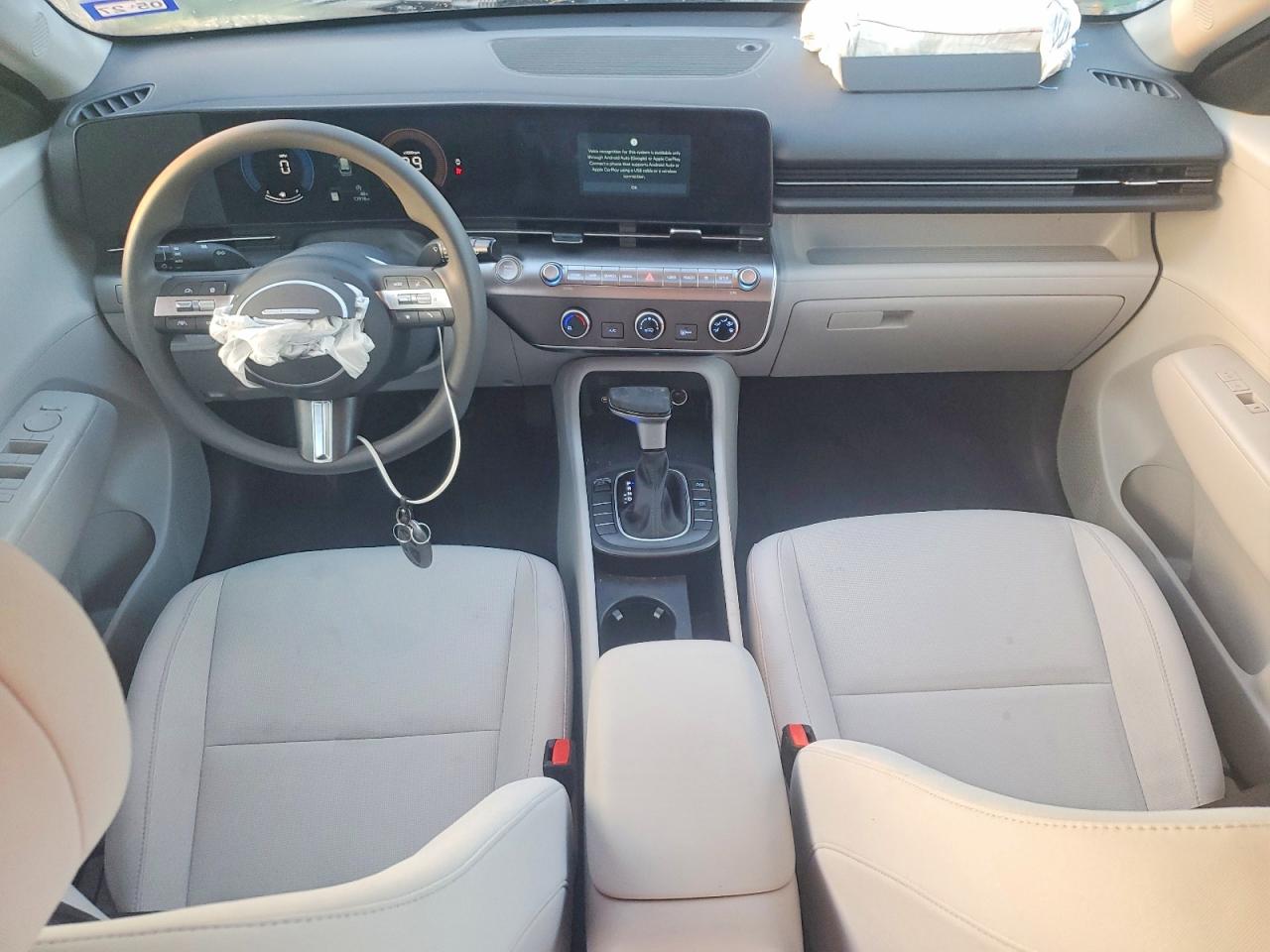 2025 HYUNDAI KONA photo 8