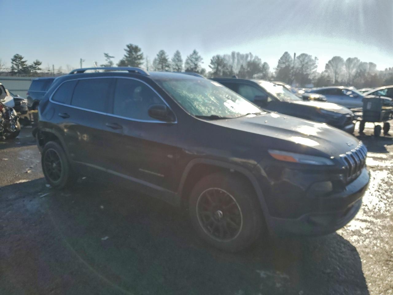 2014 JEEP CHEROKEE LATITUDE photo 4