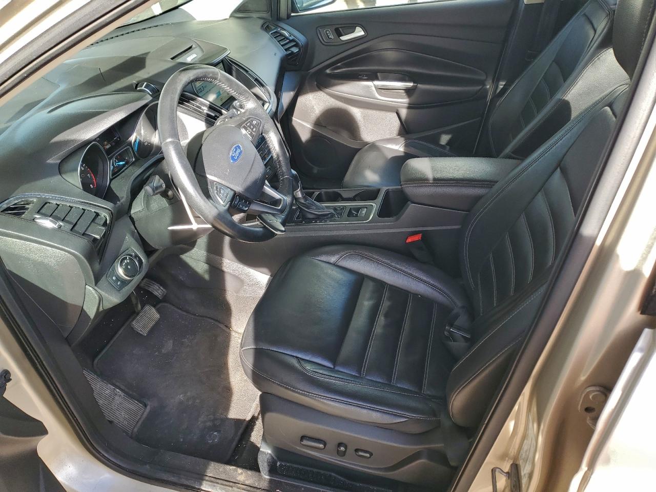 2017 FORD ESCAPE TITANIUM photo 7