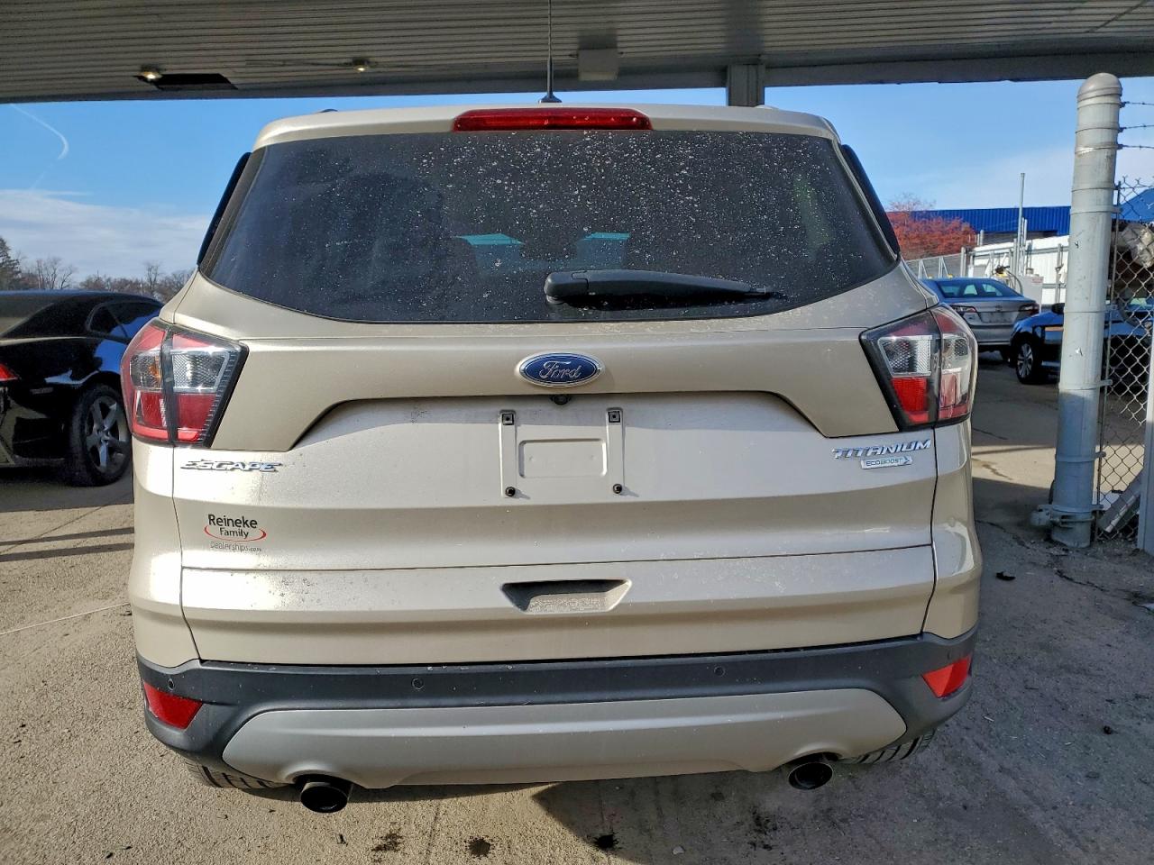 2017 FORD ESCAPE TITANIUM photo 6