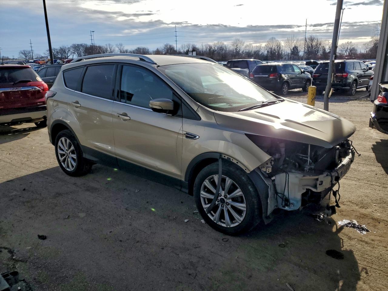 2017 FORD ESCAPE TITANIUM photo 4