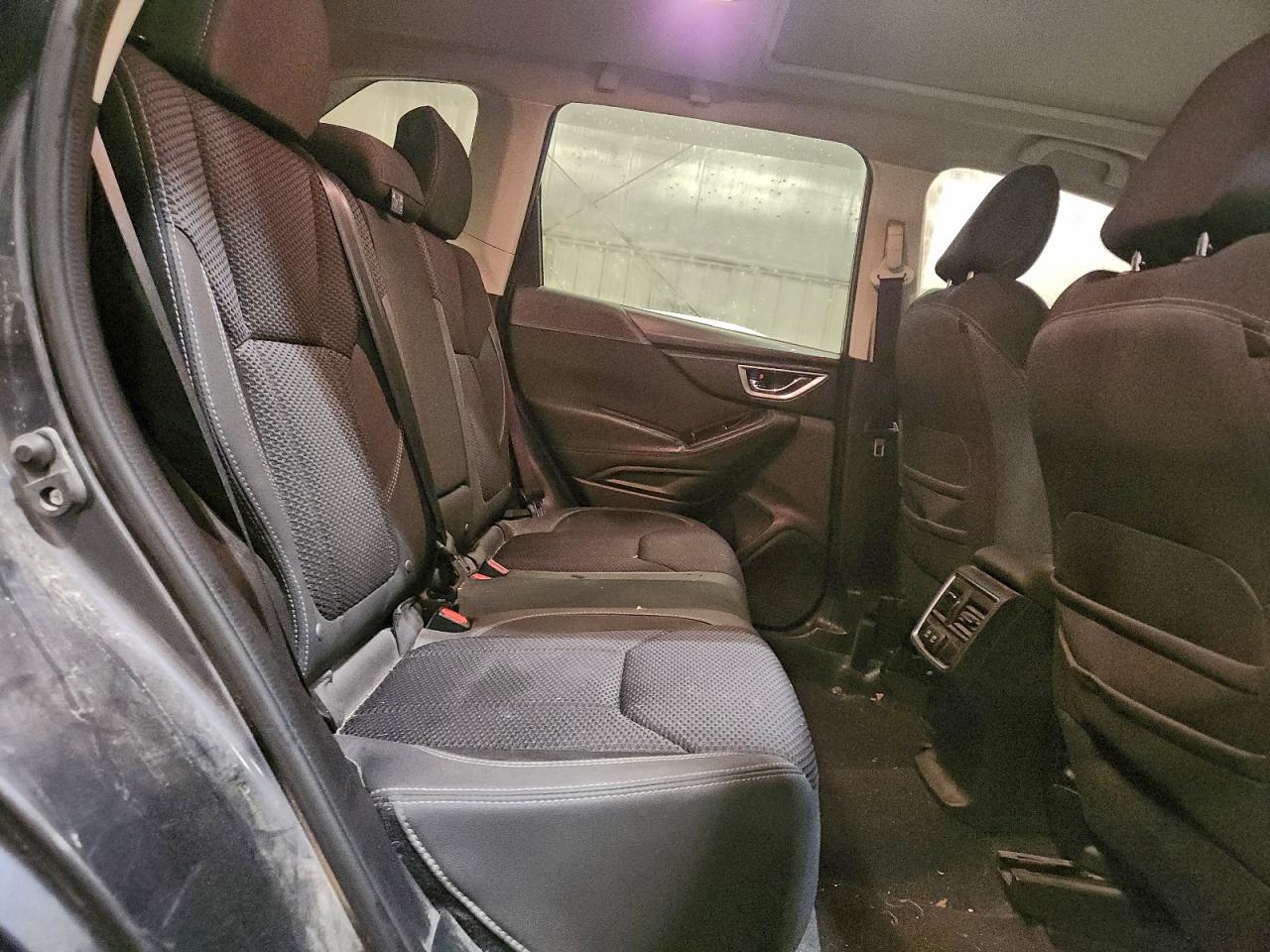 2019 SUBARU FORESTER PREMIUM photo 11