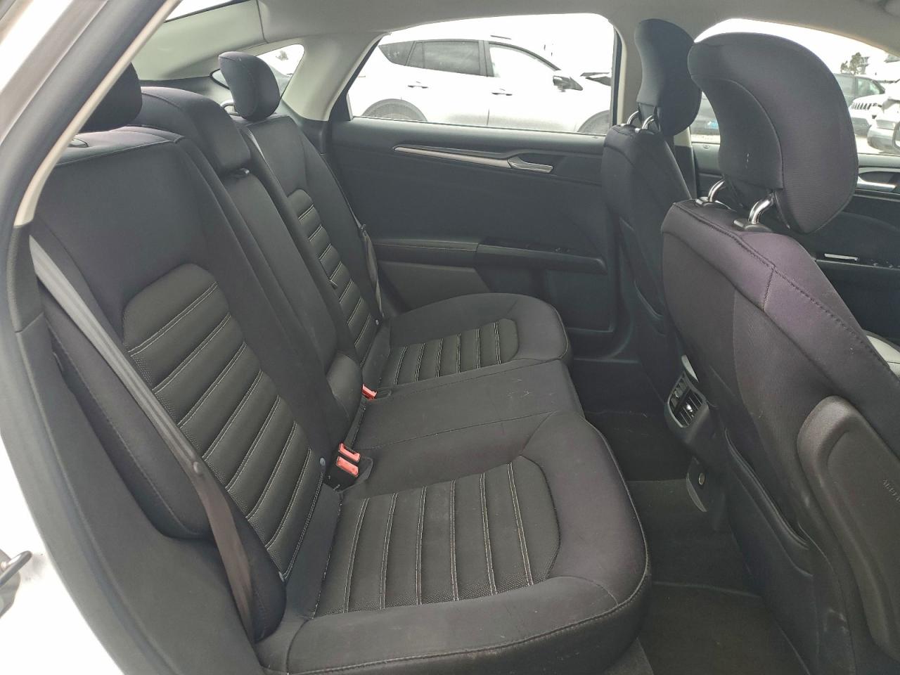 2013 FORD FUSION SE photo 10