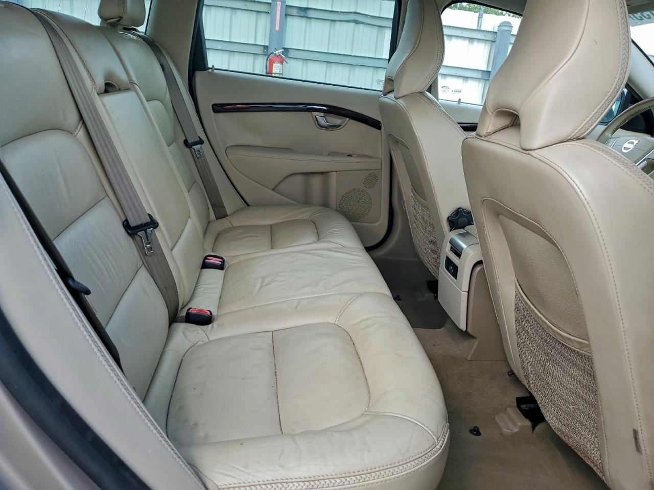 2012 VOLVO XC70 3.2 photo 11