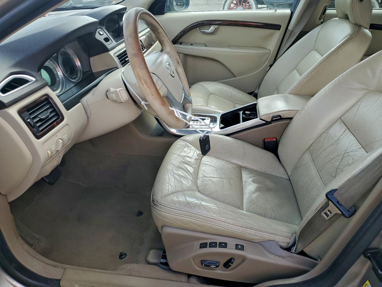 2012 VOLVO XC70 3.2 photo 7