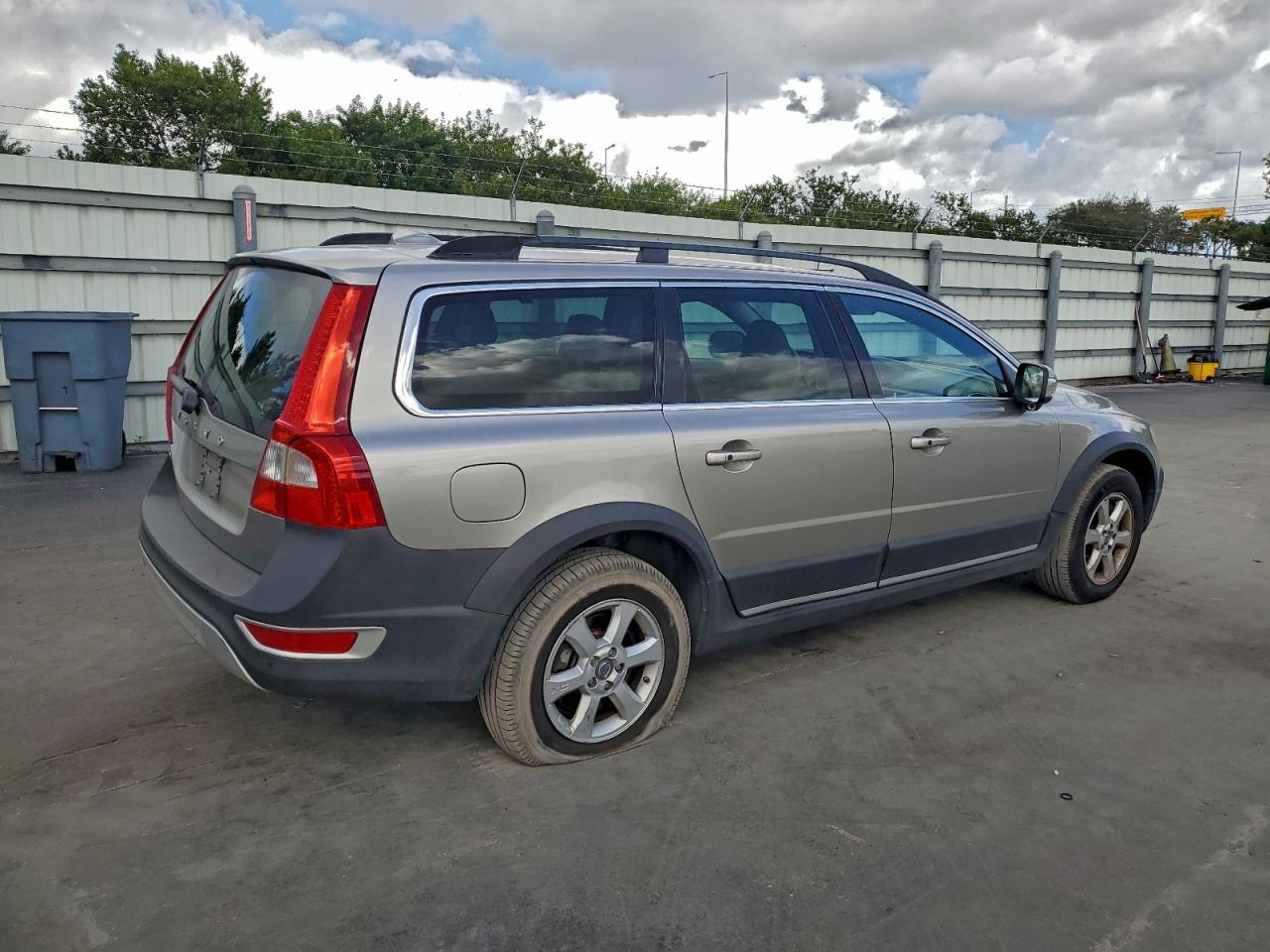2012 VOLVO XC70 3.2 photo 3
