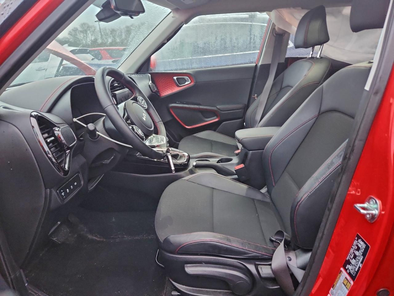 2024 KIA SOUL GT LINE photo 7