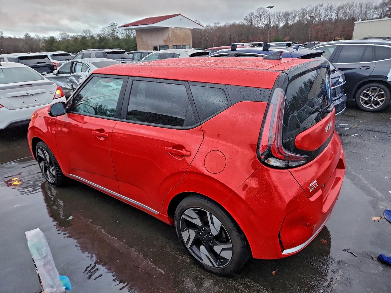2024 KIA SOUL GT LINE photo 2