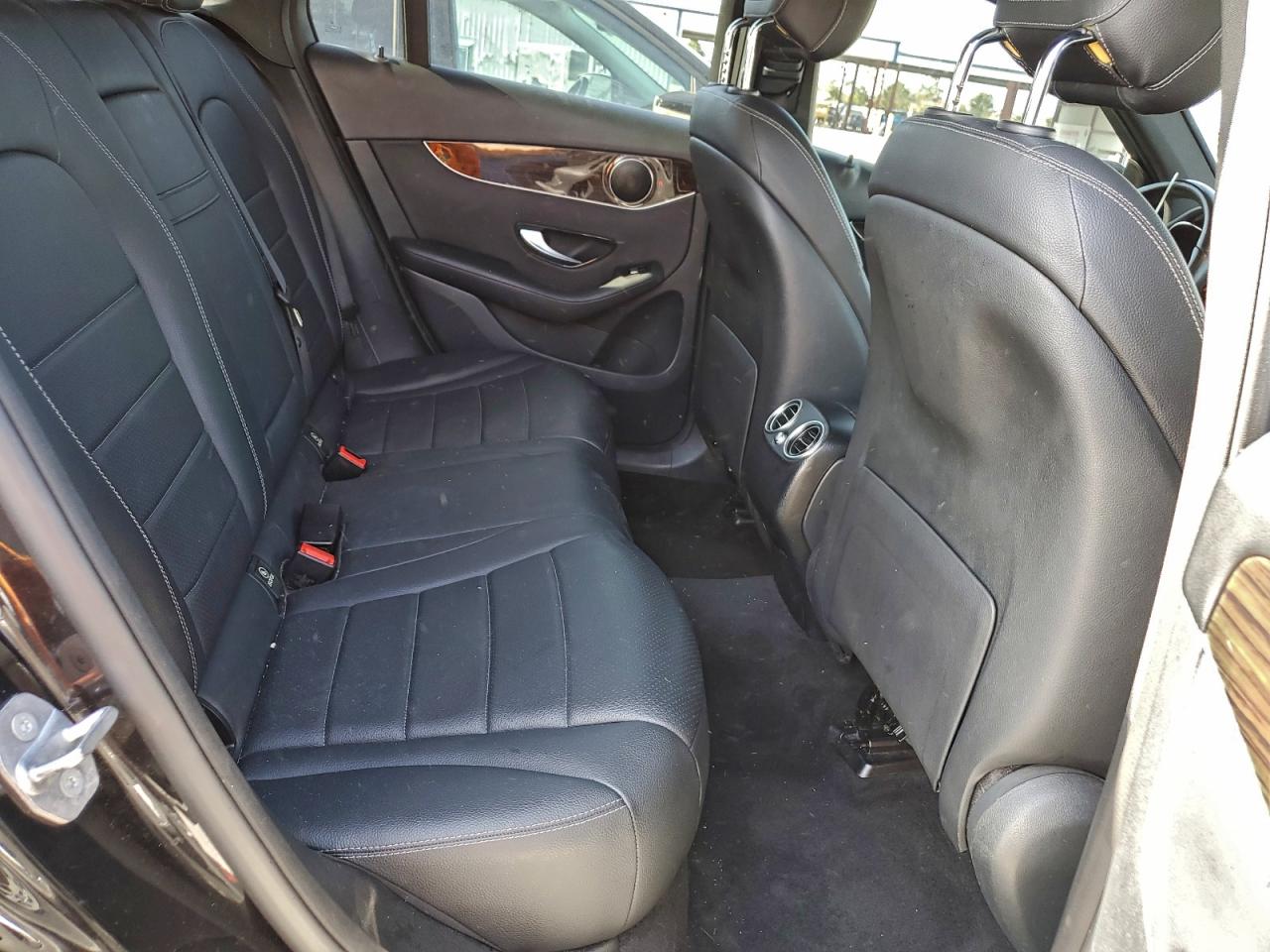 2020 MERCEDES-BENZ GLC 300 4MATIC photo 11