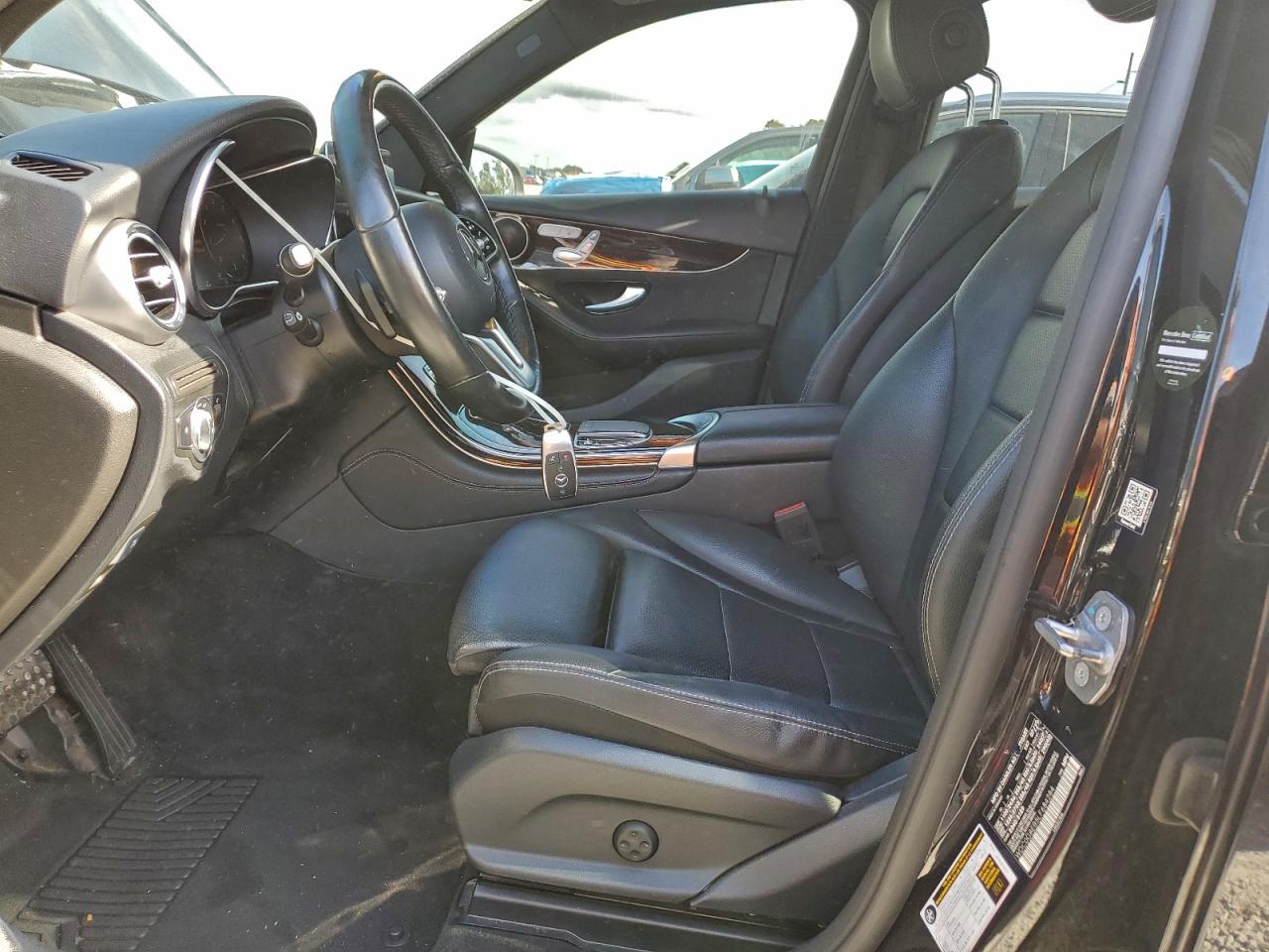 2020 MERCEDES-BENZ GLC 300 4MATIC photo 7