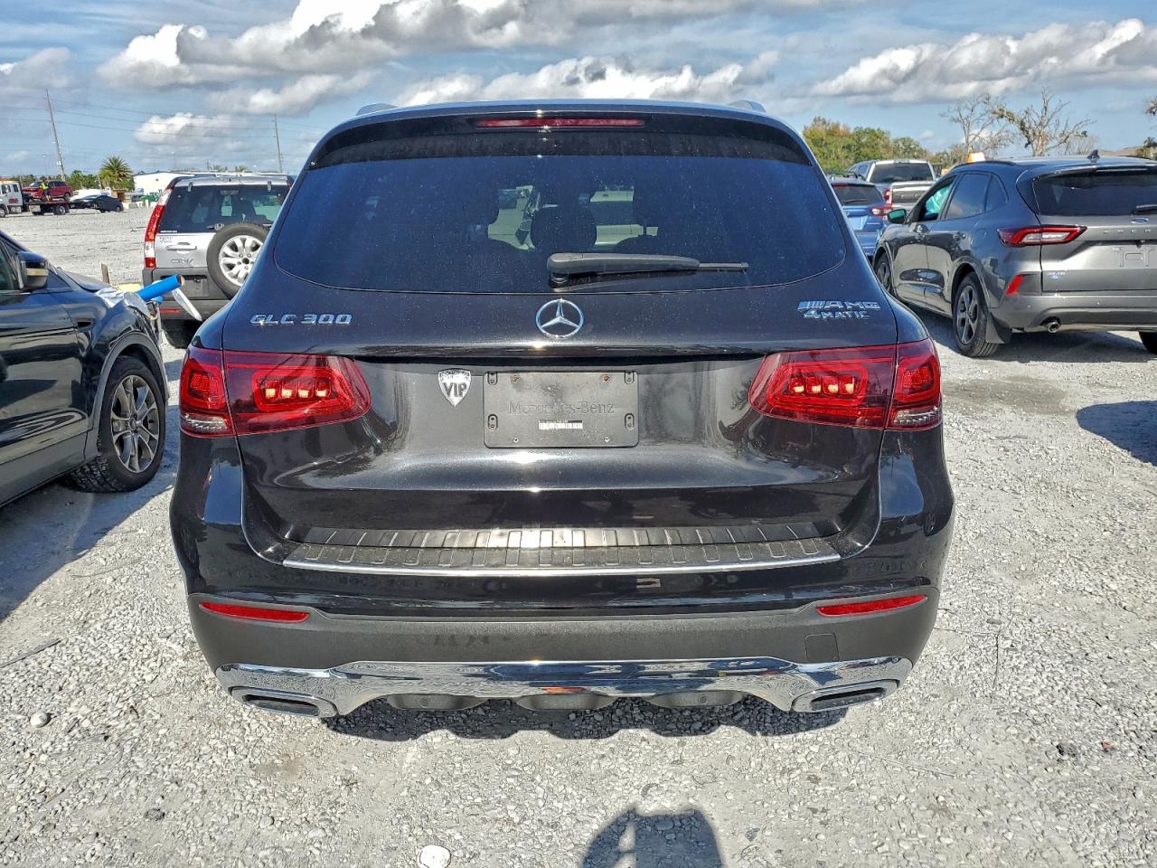 2020 MERCEDES-BENZ GLC 300 4MATIC photo 6