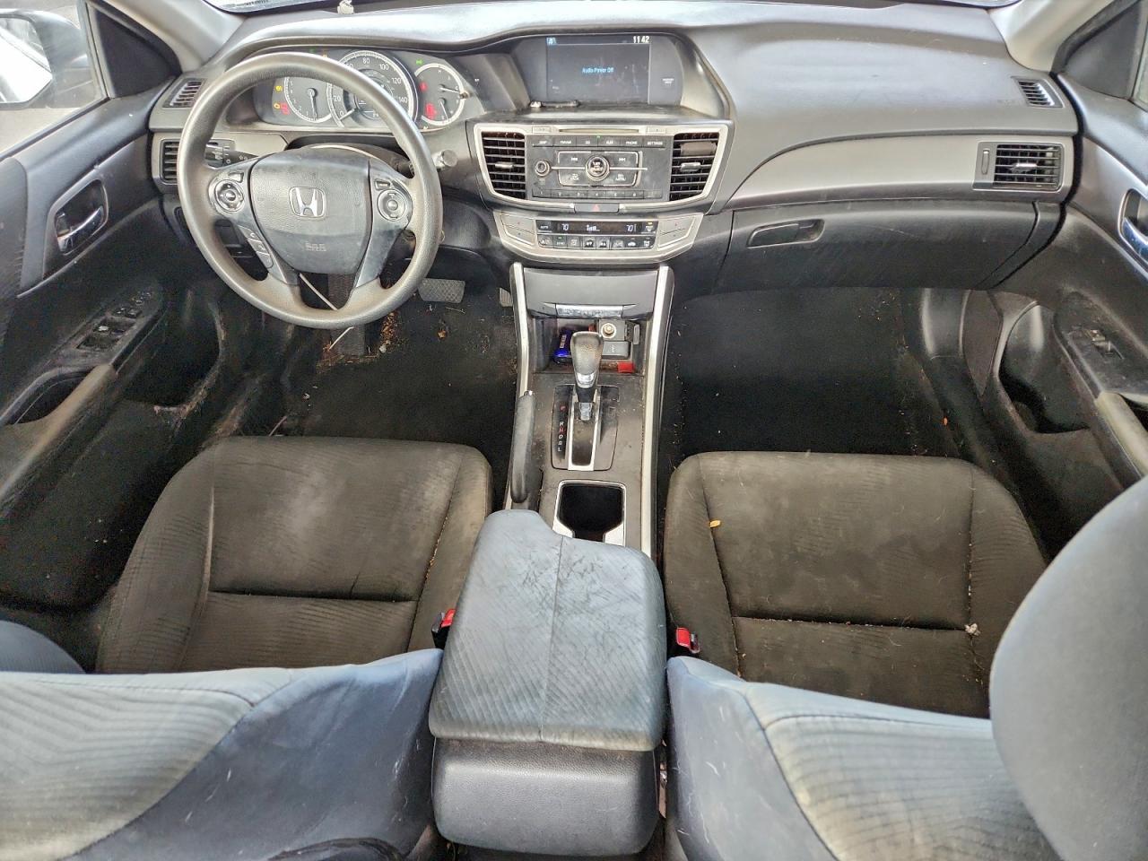 2015 HONDA ACCORD LX photo 8