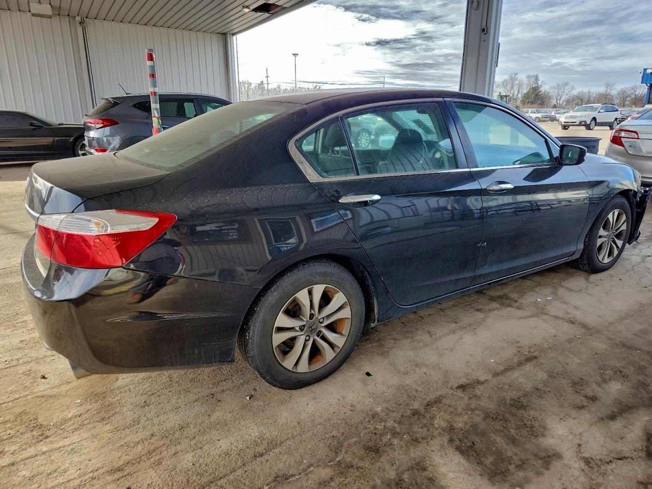 2015 HONDA ACCORD LX photo 3