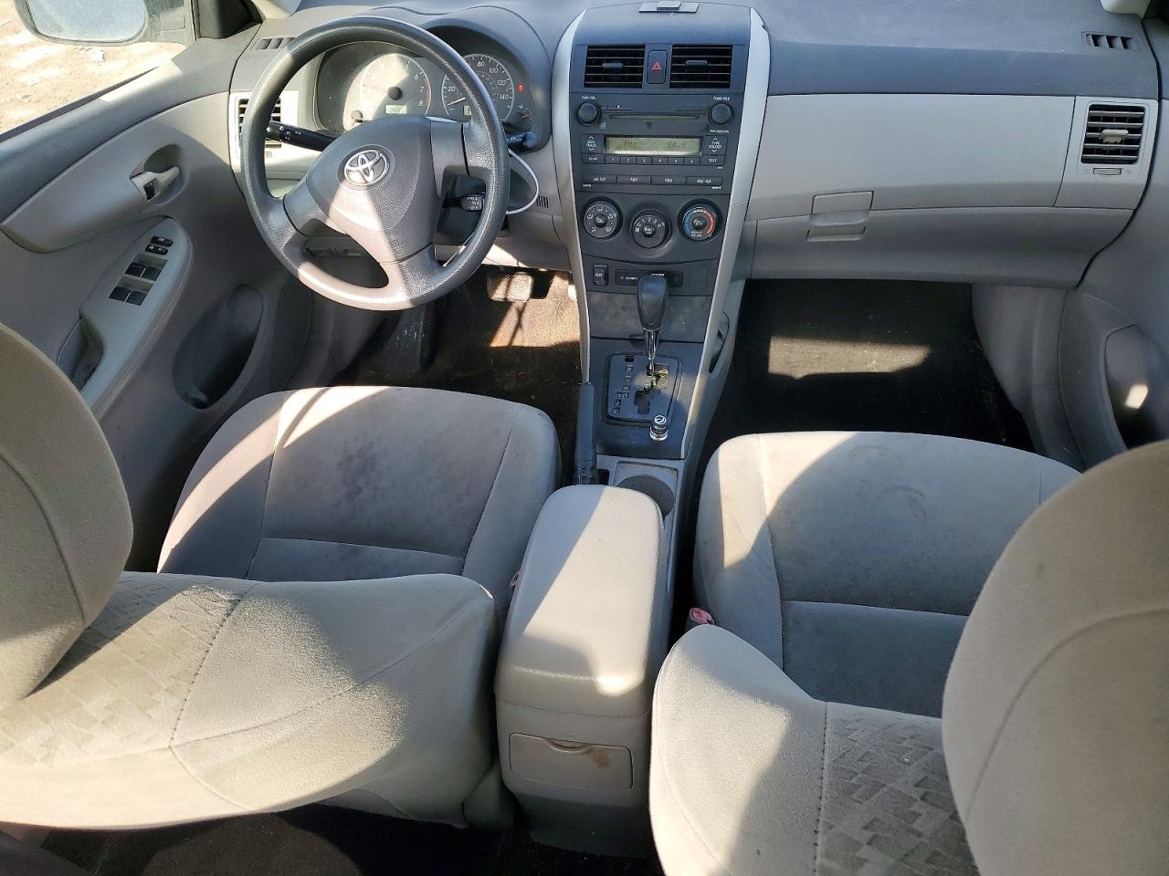 2009 TOYOTA COROLLA BASE photo 8
