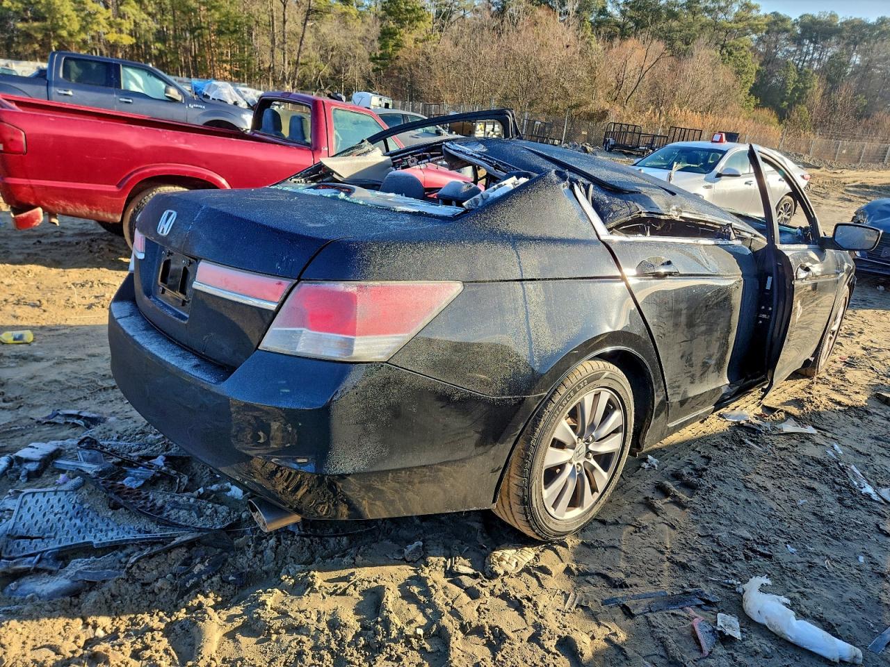 2011 HONDA ACCORD EXL photo 5