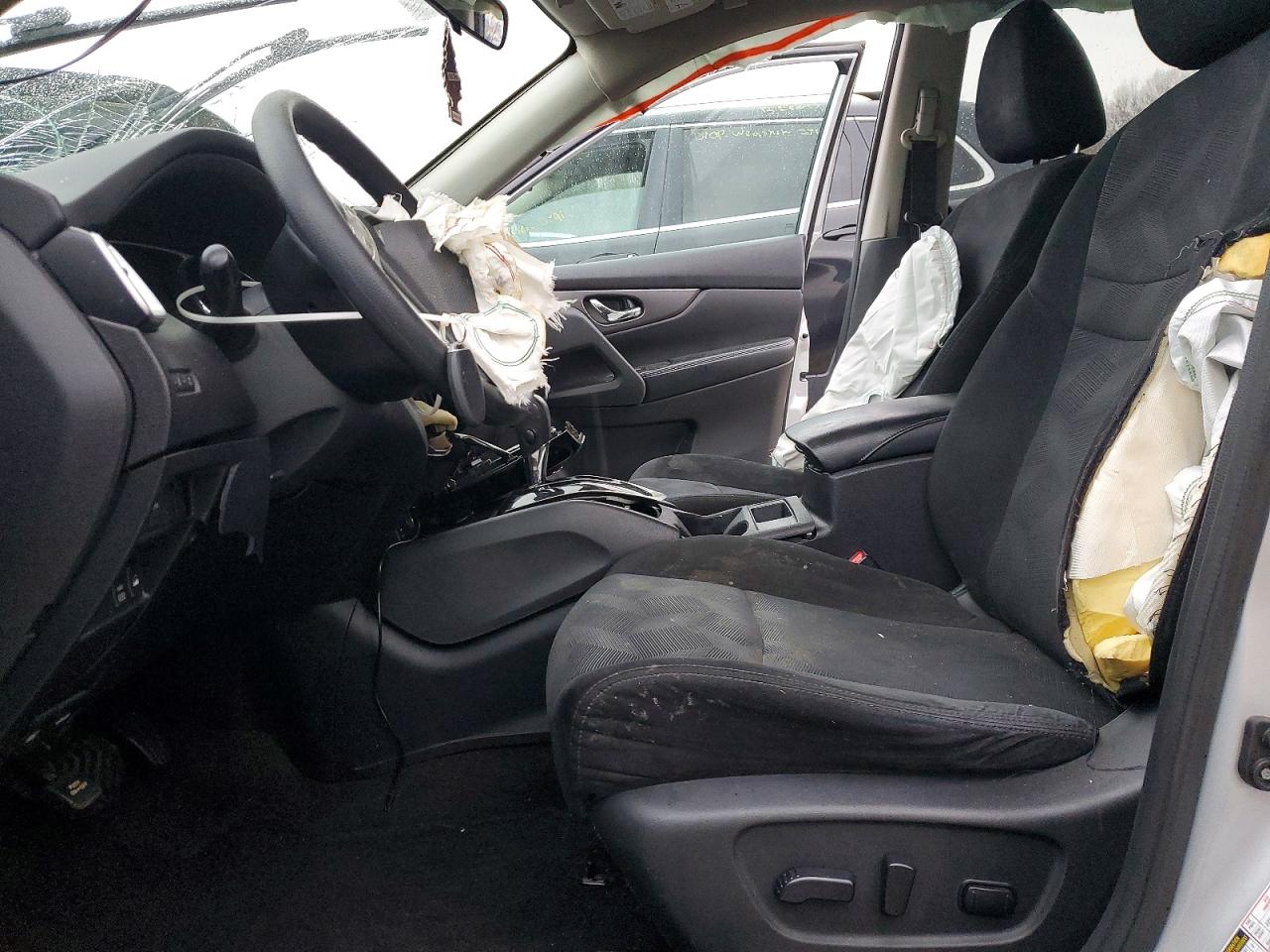 2016 NISSAN ROGUE S photo 7