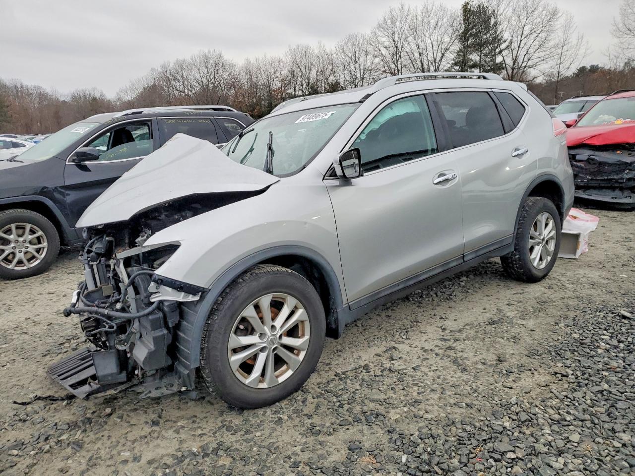 2016 NISSAN ROGUE
