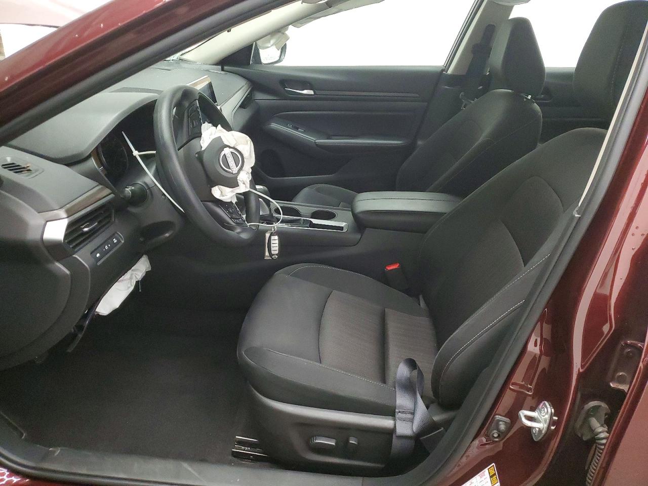 2025 NISSAN ALTIMA SV photo 7