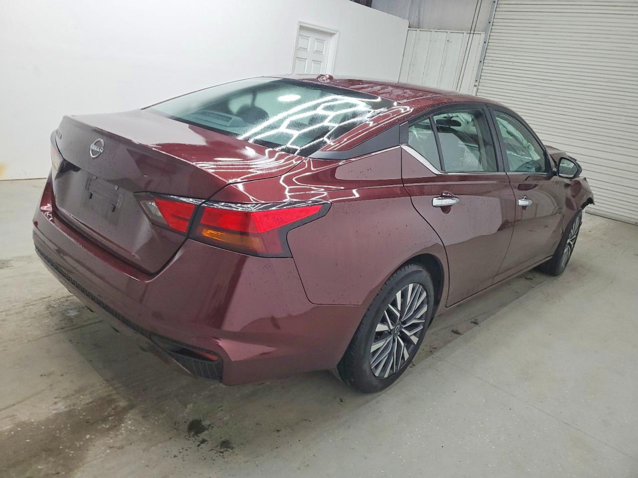 2025 NISSAN ALTIMA SV photo 3