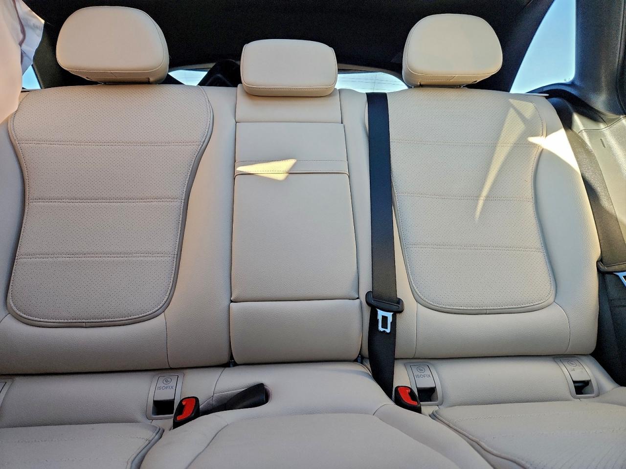2025 MERCEDES-BENZ GLC 300 4MATIC photo 10