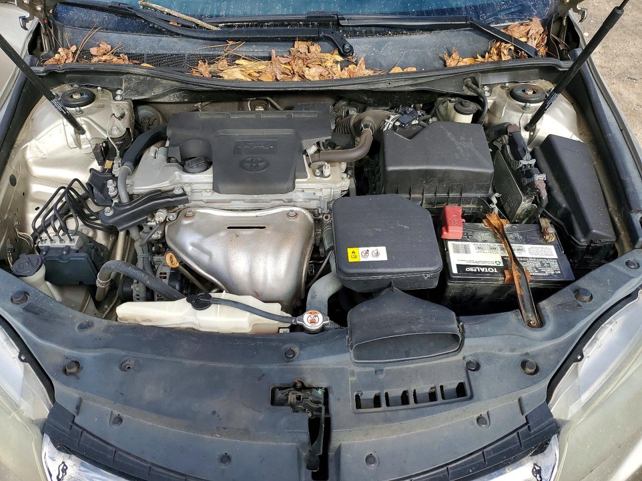 2017 TOYOTA CAMRY LE photo 11