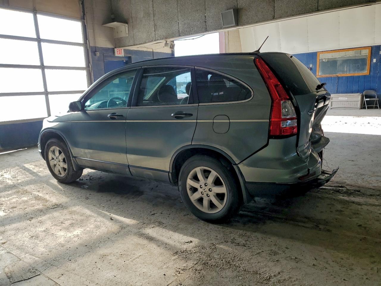 2011 HONDA CR-V SE photo 2