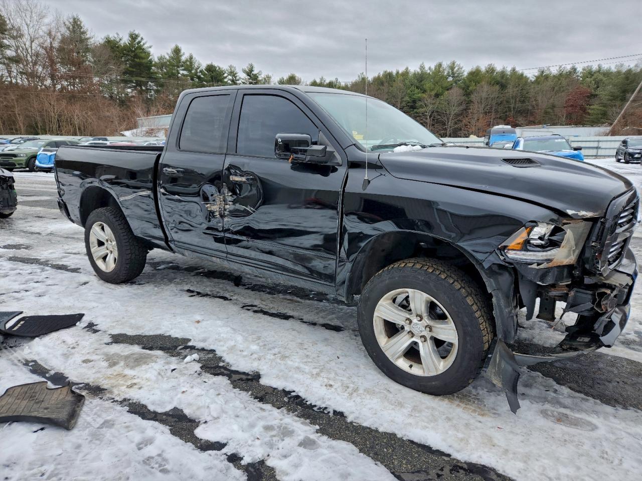 2013 RAM 1500 SPORT photo 4