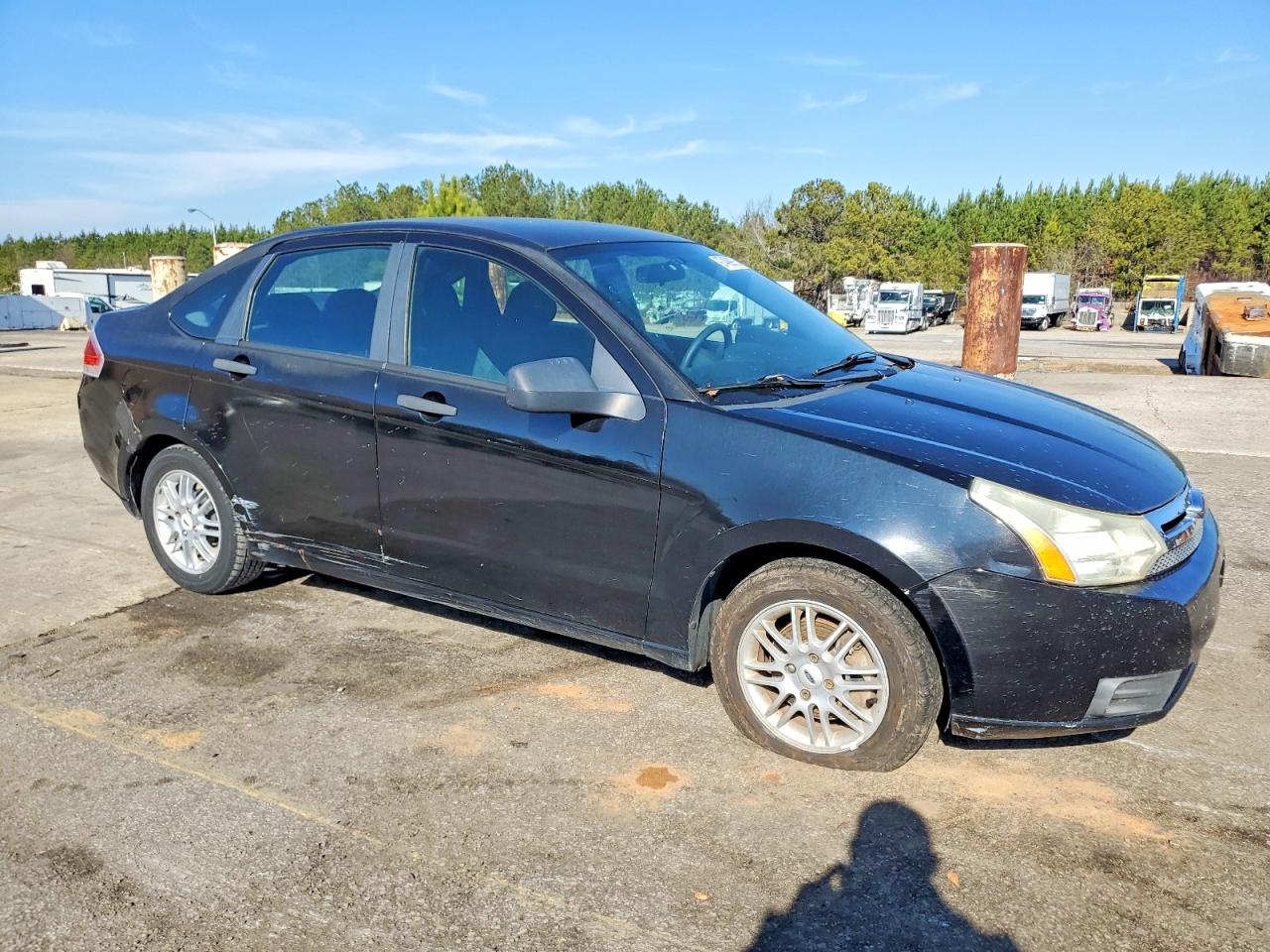 2009 FORD FOCUS photo 4