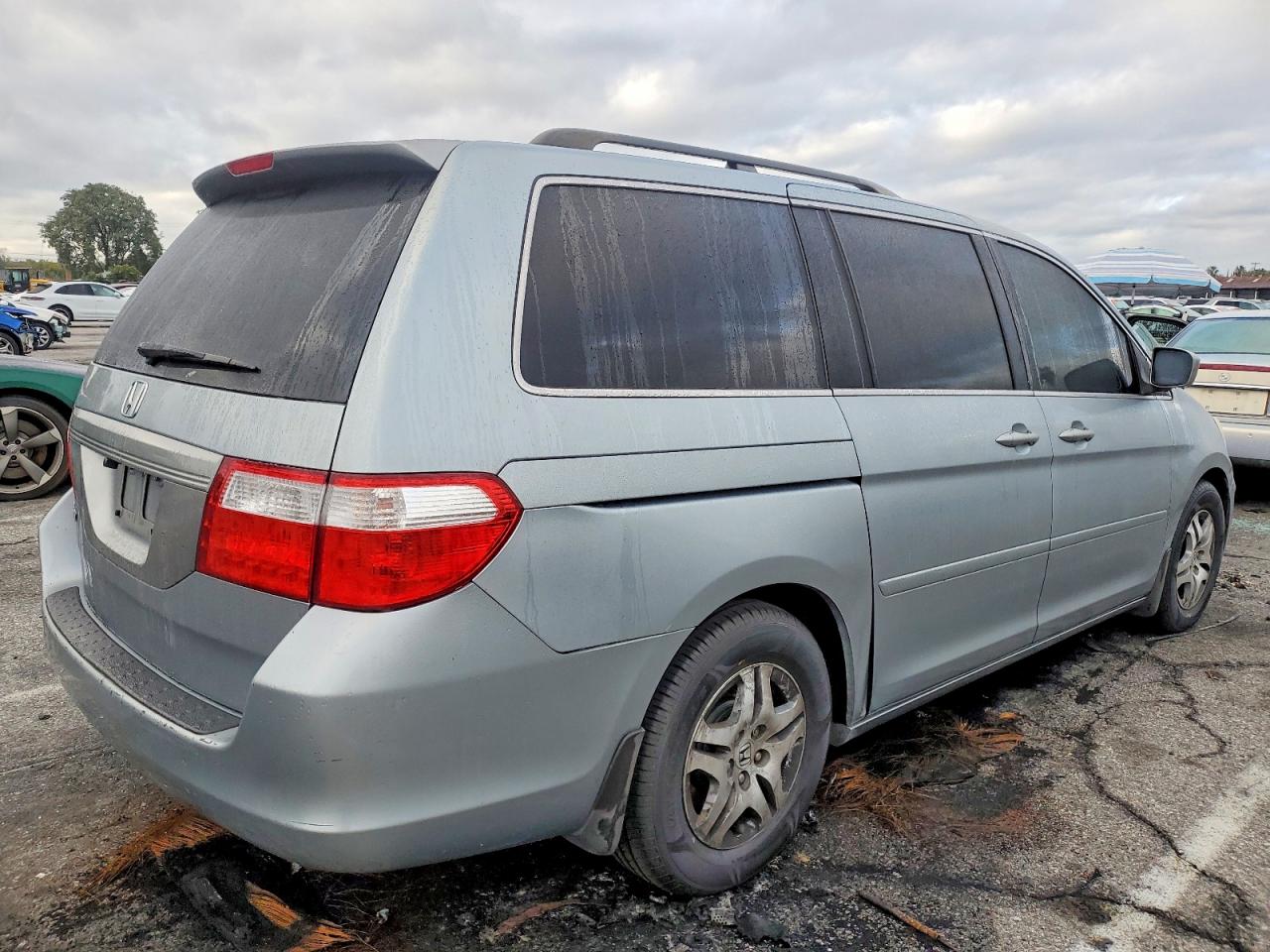2006 HONDA ODYSSEY EX photo 3