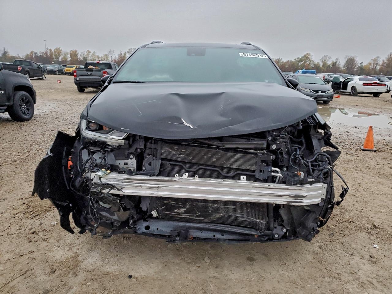 2024 CHRYSLER PACIFICA LIMITED photo 5
