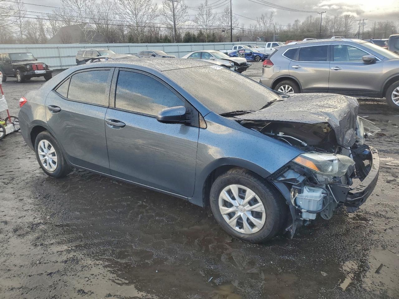 2015 TOYOTA COROLLA L photo 4