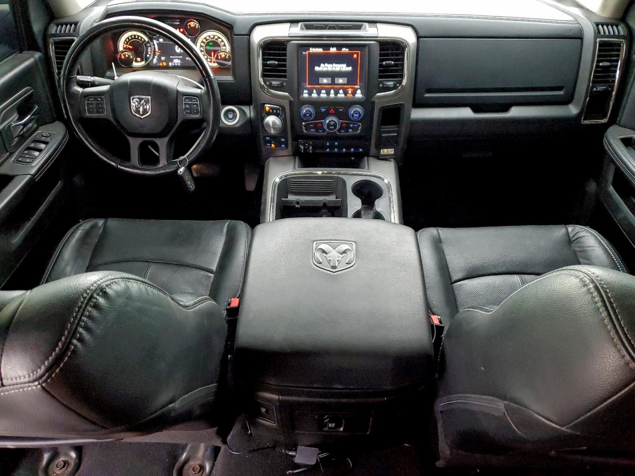 2018 RAM 1500 SPORT photo 8