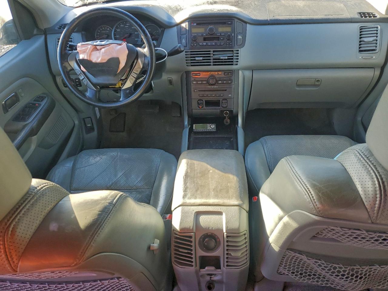 2005 HONDA PILOT EXL photo 8