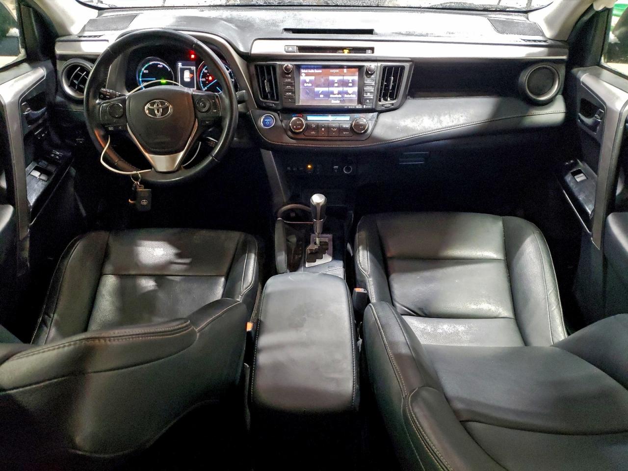2016 TOYOTA RAV4 HV LIMITED photo 8