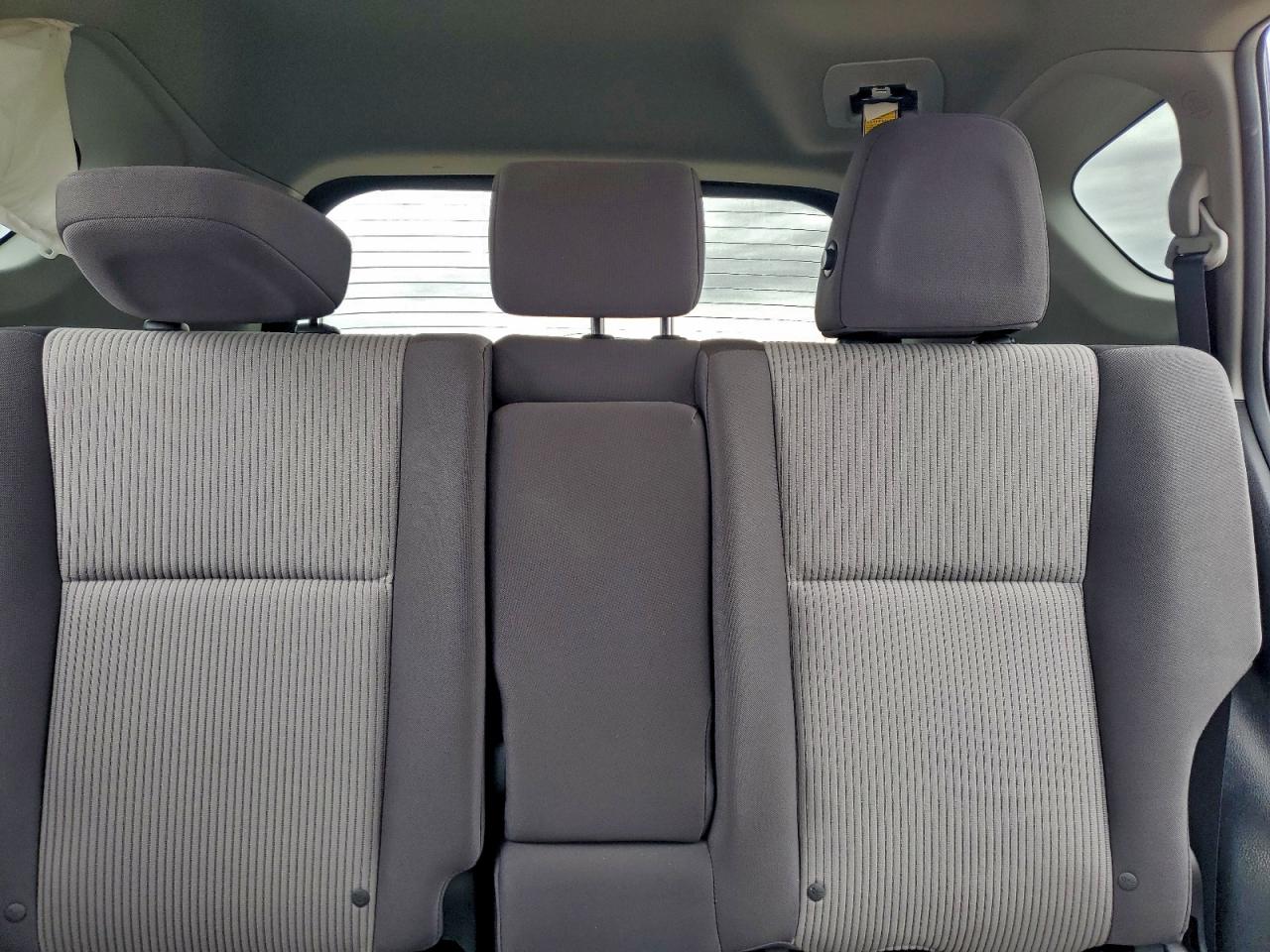 2015 TOYOTA RAV4 LE photo 10