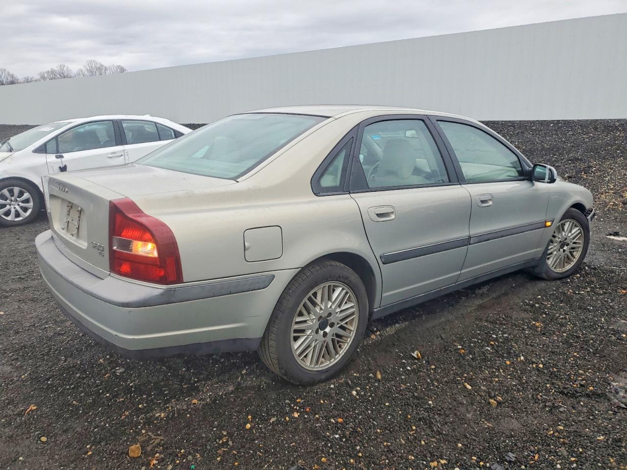 2002 VOLVO S80 T6 TURBO photo 3