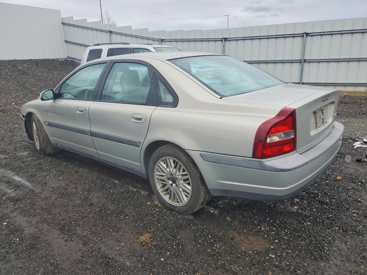 2002 VOLVO S80 T6 TURBO photo 2
