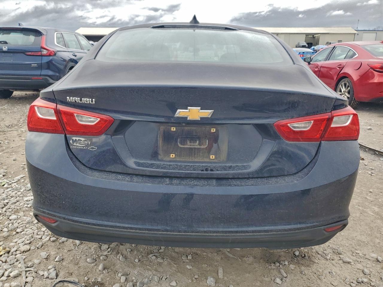 2017 CHEVROLET MALIBU LS photo 6
