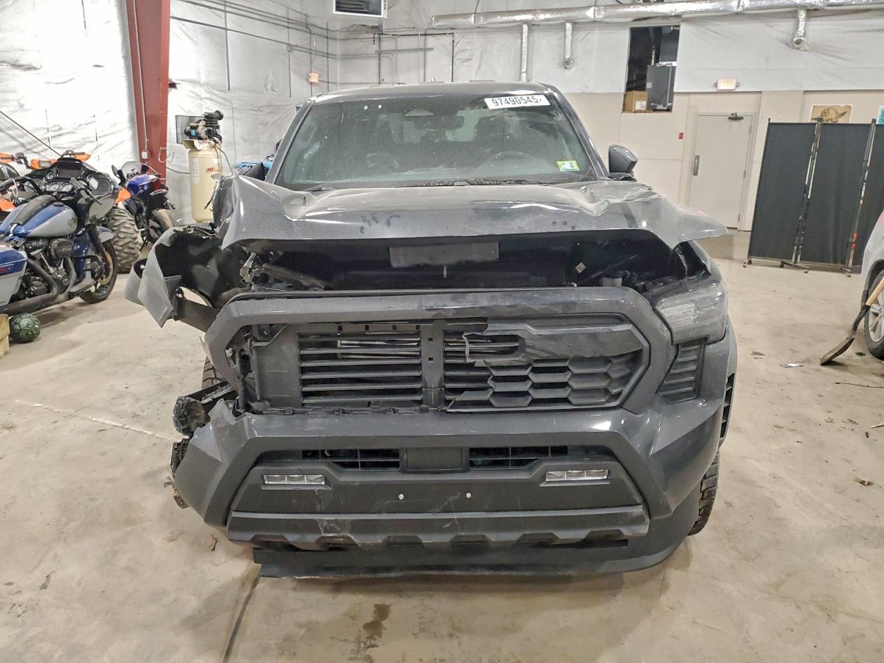 2024 TOYOTA TACOMA DOUBLE CAB photo 5