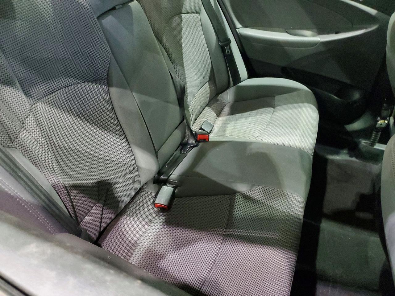 2014 HYUNDAI SONATA GLS photo 10
